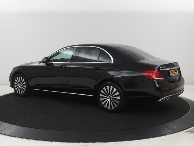 Mercedes-Benz E-KLASSE 350 e Premium | Half leder | Stoel verwarming | Cruise control | Sfeerverlichting | Carplay | Navigatie | Camera | Park assist | Climate control