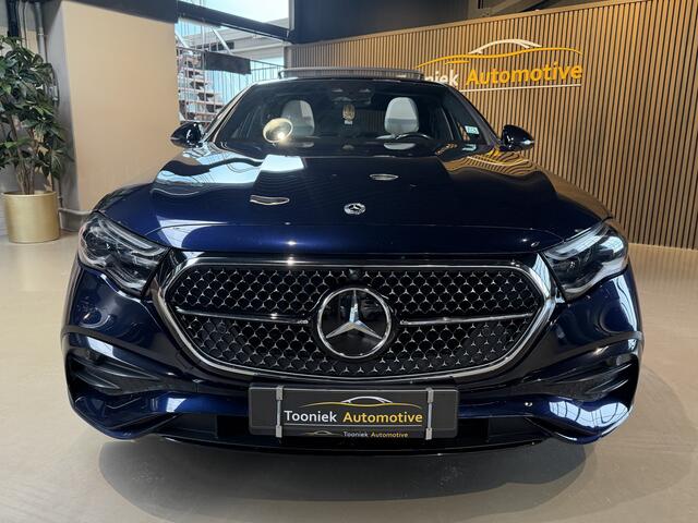 Mercedes-Benz E-KLASSE 300 e AMG Line Pano, Keyless, Full Options