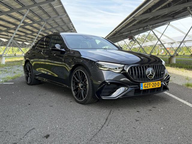 Mercedes-Benz E-KLASSE AMG 53 4MATIC+ | Night | AMG Drivers pakket | AMG Dynamic plus pakket | Panoramadak | Carbon interieur | Massagestoelen | Burmester | Trekhaak |