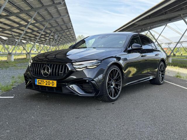 Mercedes-Benz E-KLASSE AMG 53 4MATIC+ | Night | AMG Drivers pakket | AMG Dynamic plus pakket | Panoramadak | Carbon interieur | Massagestoelen | Burmester | Trekhaak |