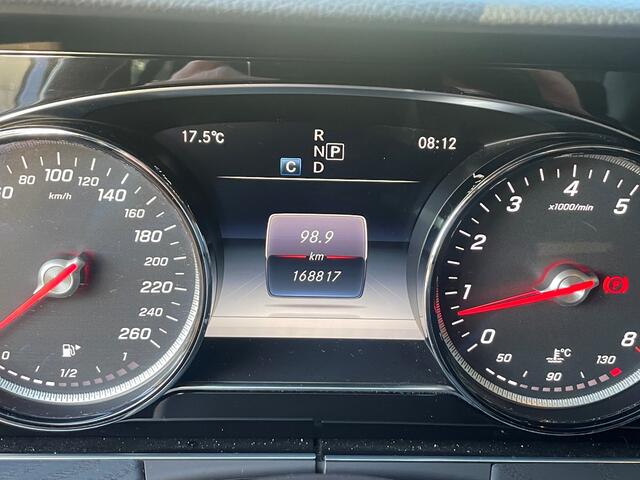 Mercedes-Benz E-KLASSE 200 Sedan, Trekhaak - Dodehoekassistent - achteruitrijcamera