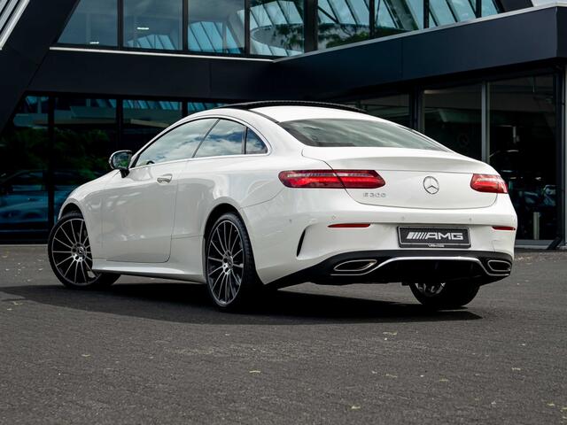 Mercedes-Benz E-KLASSE Coupé E 200 AMG Line | Pano | Leer | Widescreen | 20 Inch