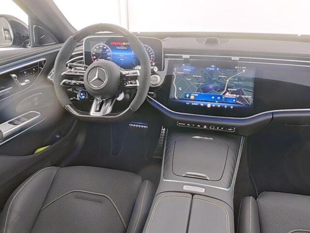 Mercedes-Benz E-KLASSE AMG 53 4MATIC+ | AMG Performance stoelen | MBUX Superscreen | AMG Driver's Package | Head-Up Display