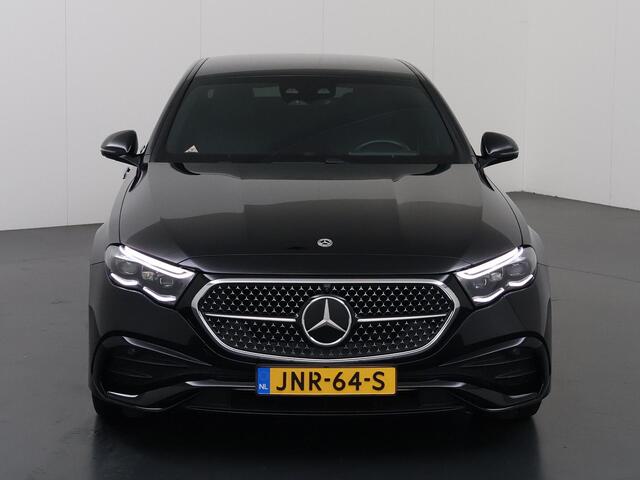 Mercedes-Benz E-KLASSE 300 e Sport Edition | AMG | Burmester | Trekhaak | Hyperscreen | Night | Multispaaks lichtmetalen velgen | Memory | Digital Light | Verlichte grill |