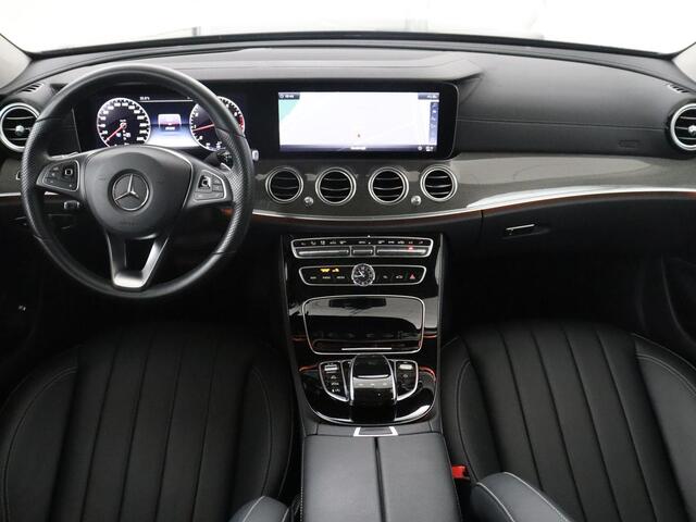 Mercedes-Benz E-KLASSE 200 Premium Plus | Burmester Sound | Pano.Dak | Memory | 360 Camera | Stoelverwarming | Keyless Entry | Sfeerverlichting