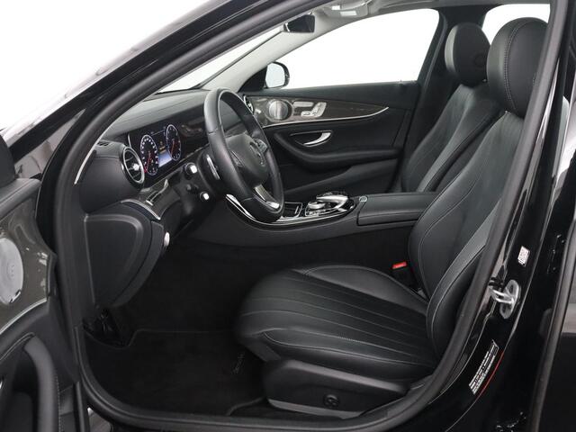 Mercedes-Benz E-KLASSE 200 Premium Plus | Burmester Sound | Pano.Dak | Memory | 360 Camera | Stoelverwarming | Keyless Entry | Sfeerverlichting