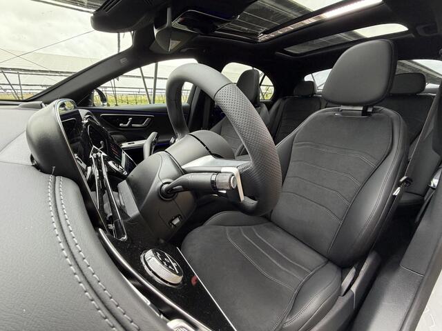 Mercedes-Benz E-KLASSE 300e Sport Edition | AMG line | Night | Panoramaschuifdak | 360° camera | Head-Up | Burmester | Trekhaak |