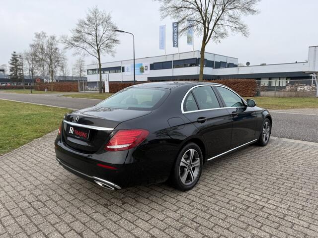 Mercedes-Benz E-KLASSE 200 Aut