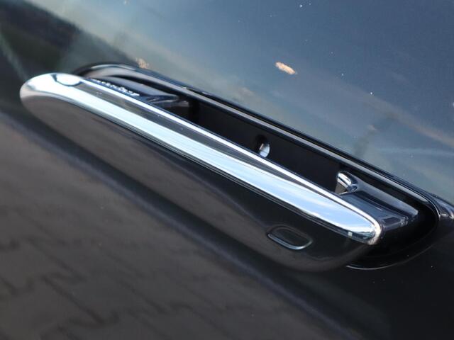 Mercedes-Benz E-KLASSE 400 e 4MATIC Exclusive Line