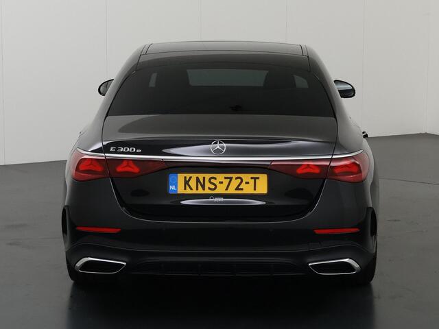Mercedes-Benz E-KLASSE 300e Sport Edition | Panoramaschuifdak | Night | Premium Plus | Rijassistentiepakket plus | Stoel-ventilatie |