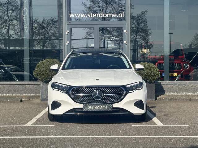 Mercedes-Benz E-estate 300 e Avantgarde Advanced Plus l Niveauregeling l MBUX l Panoramadak l DIGITAL LIGHT l Parkeerpakket met 360 gr Camera l Distronic l Burmester l Keyless Go l Winterpakket l Apple & Android auto l Memory pakket l Stoelverwarming l