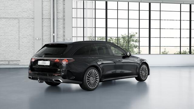 Mercedes-Benz E-estate 300 e Sport Edition | Trekhaak | Rijassistentiepakket Plus | Nightpakket | Akoestisch comfortpakket | KEYLESS GO-pakket | Winter pakket | Antidiefstalpakket URBAN GUARD PLUS | Parkeerpakket met 360°-camera |