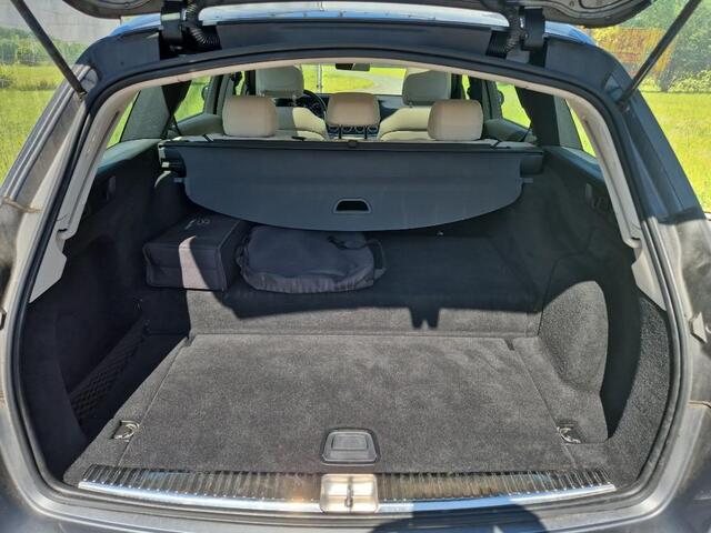 Mercedes-Benz E-estate 300 e Business Solution Luxury 18"/Panoramadak/Elektrische stoelen + memory/Keyless/360 camera/DISTRONIC PLUS/Dodehoek/Burmester/Apple Carplay & Android Auto