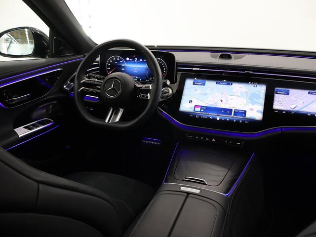 Mercedes-Benz E-estate 300 e AMG Line | Superscreen | Burmester | Verlichte grill | 20" lichtmetalen velgen | Panoramadak | Trekhaak |