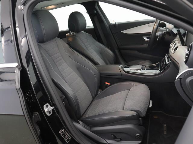 Mercedes-Benz E-estate 300 e AMG Line | Trekhaak | 360 graden camera | Multibeam | Sfeerverlichting |