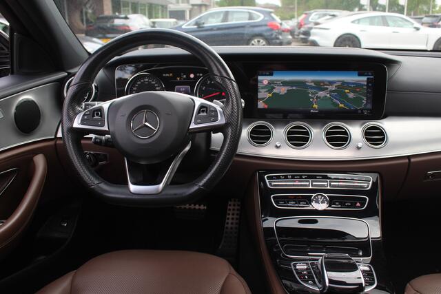 Mercedes-Benz E-estate AMG 43 4MATIC Premium Plus / Panoramadak / 360Camera / Leder / Memory seats / 19'' / Luchtvering / Navigatie / Stoelverwarming