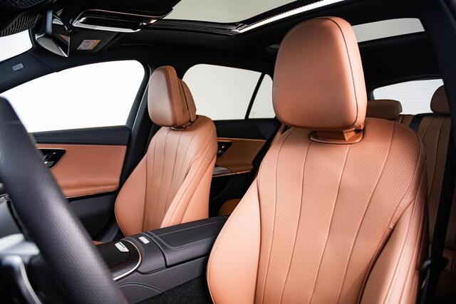Mercedes-Benz E-estate 300 e AMG Line Panoramadak - Trekhaak - Airmatic - Burmester 4D Audio - Winter pakket