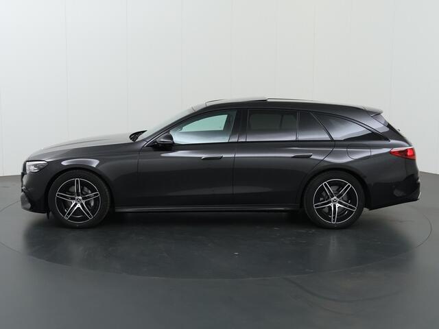 Mercedes-Benz E-estate 300 e AMG Line | Rij assistentie | Panoramadak | Burmester 4D | Night | Head up | Trekhaak | Keyless |