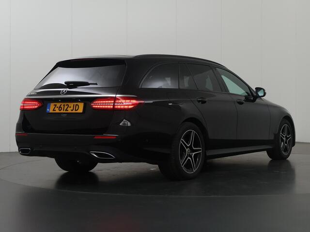 Mercedes-Benz E-estate 300e AMG Line Mercedes-Benz E-klasse Estate 300 e AMG Line | Night | Panoramadak | Lederen bekleding | Widescreen | Sfeerverlichting | Stoelverwarming |