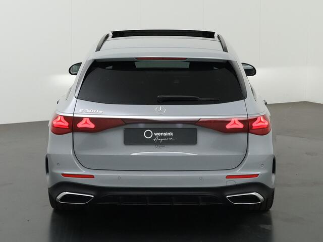 Mercedes-Benz E-estate 300 e AMG Line | Manufaktur | Burmester 4D | Trekhaak | Head up | Verlichte grille |