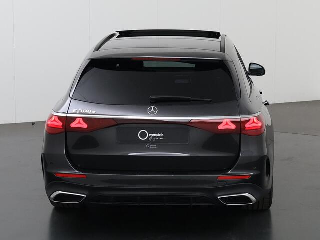 Mercedes-Benz E-estate 300 e AMG Line | AMG | Panoramadak |Trekhaak | Winter pakket | Night pakket |