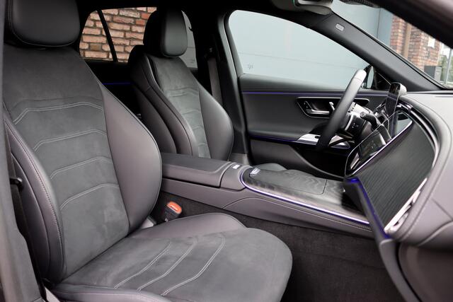 Mercedes-Benz E-estate 300 e AMG Line Aut9 | Distronic+ | Memory | Digital Light | Surround Camera | Trekhaak | Burmester | Keyless Go | Nightpakket | Augmented Reality |