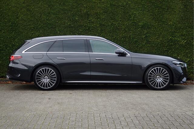 Mercedes-Benz E-estate E 300 e AMG Line | Luchtvering Hyperscreen Pano Head-Up Trekhaak Burmester 4D