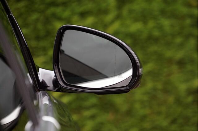 Mercedes-Benz E-estate E 300 e AMG Line | Luchtvering Hyperscreen Pano Head-Up Trekhaak Burmester 4D