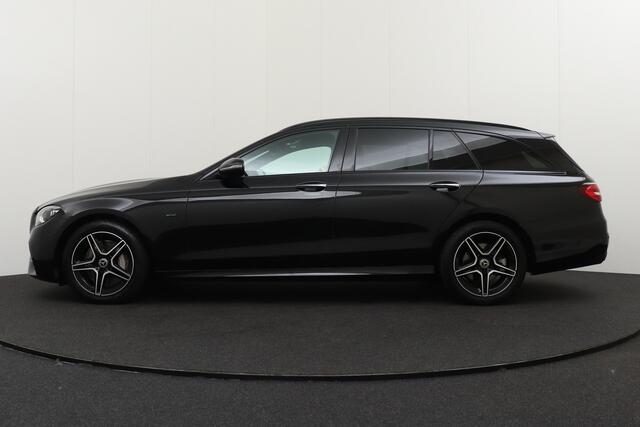 Mercedes-Benz E-estate 300e AMG Night-Pakket Camera Dodehoek Carplay