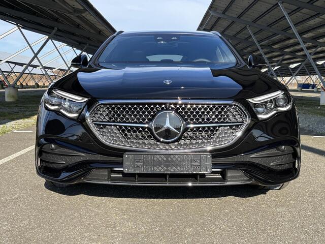 Mercedes-Benz E-estate 300 e Sport Edition | AMG | Superscreen| Rijassistentiepakket | Trekhaak | Panoramadak | Burmester |