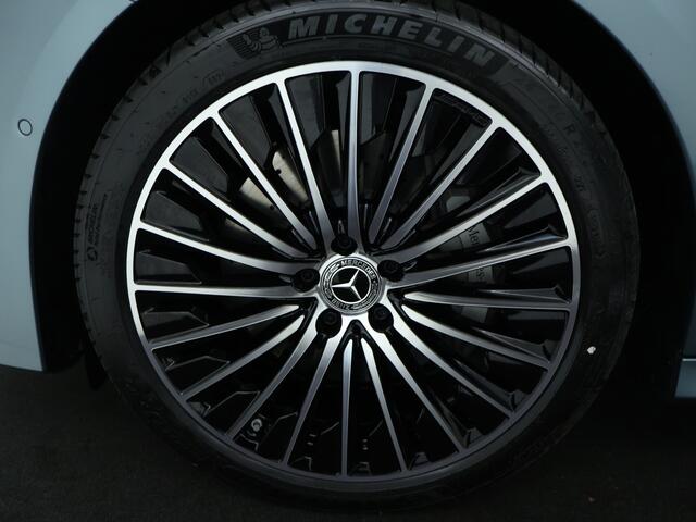 Mercedes-Benz E-estate 300 e Sport Edition | Trekhaak | Nightpakket | Rijassistentiepakket Plus | Premium pakket | Memorypakket | Winter pakket | KEYLESS GO-pakket | Parkeerpakket met 360°-camera | USB-pakket |