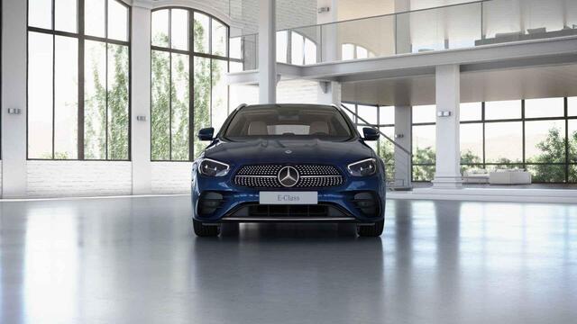 Mercedes-Benz E-estate 200 AMG Line | Burmester | Panoramadak | Trekhaak | Multibeam | Keyless | Lederen bekleding |