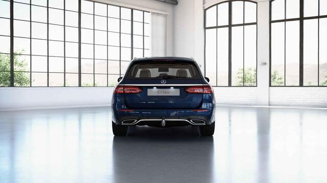Mercedes-Benz E-estate 200 AMG Line | Burmester | Panoramadak | Trekhaak | Multibeam | Keyless | Lederen bekleding |