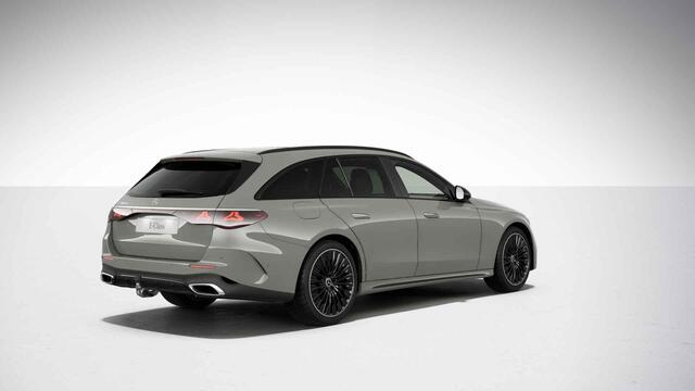 Mercedes-Benz E-estate 300 de AMG Line | Nieuwprijs 104.458 | Leder pakket | Superscreen | Panoramadak | Trekhaak | Night pakket | Winter pakket |