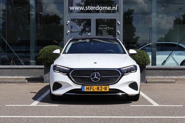 Mercedes-Benz E-estate 300 e Avantgarde l Panoramadak l Burmester l Distronic l Niveauregeling l MBUX l DIGITAL LIGHT l 360 gr Camera l Distronic l Keyless Go l Winterpakket l Apple & Android auto l Memory pakket l Stoelverwarming l