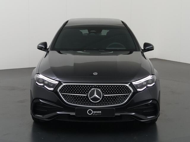 Mercedes-Benz E-estate 300e Sport Edition | Panoramaschuifdak | Premium pakket | Burmester | Night pakket | Trekhaak | 360° camera | Superscreen |