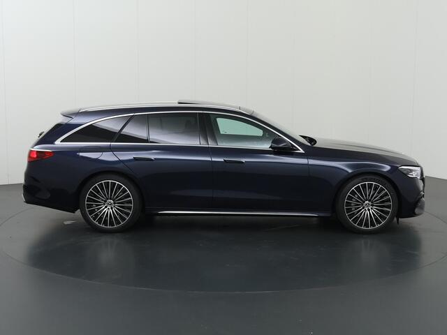 Mercedes-Benz E-estate 300e Sport Edition | Panoramaschuifdak | Trekhaak | 360° camera | DIGITAL Light | Superscreen | 20" AMG velgen | Stoelverwarming voor |