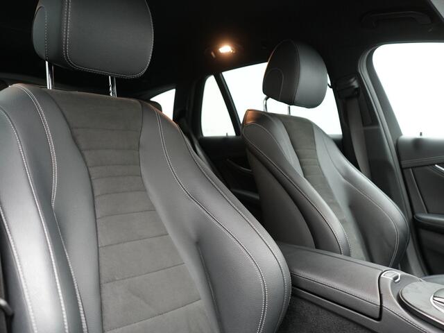 Mercedes-Benz E-estate 300 e AMG Line Plug In Hybrid 320pk Dealer O.H PHEV | Alcantara Sportstoelen Verwarmd | Widescreen Navi | Apple Carplay | BLIS | Sfeerverlichting | Camera |