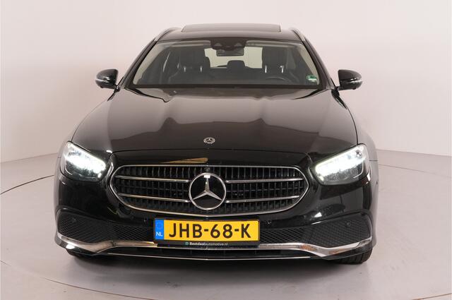 Mercedes-Benz E-estate 300 de PHEV 320 pk | 360° Camera | Trekhaak | Schf/kantel | Leder | Head-up | Burmester |