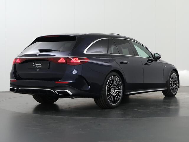 Mercedes-Benz E-estate 300e Sport Edition | Premium Pakket | Distronic | Panoramadak | Stoelventilatie | Digital light | Burmester 4D sound | Apple carplay/Android auto |