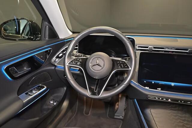 Mercedes-Benz E-estate 300e AVANTGARDE ** LED, 360 CAM, TREKH, DISTR, KEYLESS, AMBIENTE ** 1e EIG - ¤ 22.000,= onder NP - UNFALLFREI ** ** INFORMEER OOK NAAR ONZE AANTREKKELIJKE FINANCIAL-LEASE TARIEVEN **
