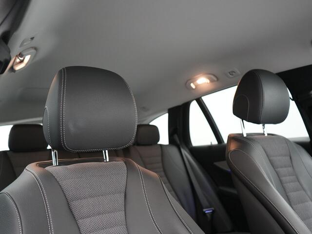 Mercedes-Benz E-estate 300 e Avantgarde Plug In Hybrid 320pk Dealer O.H PHEV | Widescreen | Sfeerverlichting | Lederen Sportstoelen Verwarmd | Apple Carplay | Camera | Cruise Control | Navigatie | DAB |