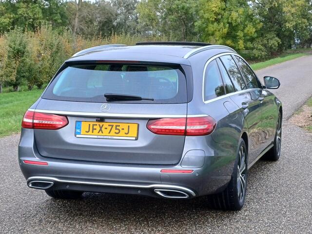 Mercedes-Benz E-estate 300 DE Business Solution Luxury /Lage KM!/Dealer onderhouden!/Schuifdak/
