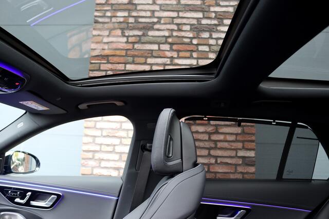 Mercedes-Benz E-estate 220 d 4MATIC AMG Line | Hyperscreen | Distronic+ | Panoramadak | Trekhaak | Burmester | Stoelventilatie | Verwarmd Stuurwiel | HUD | Memory | Digital Light |