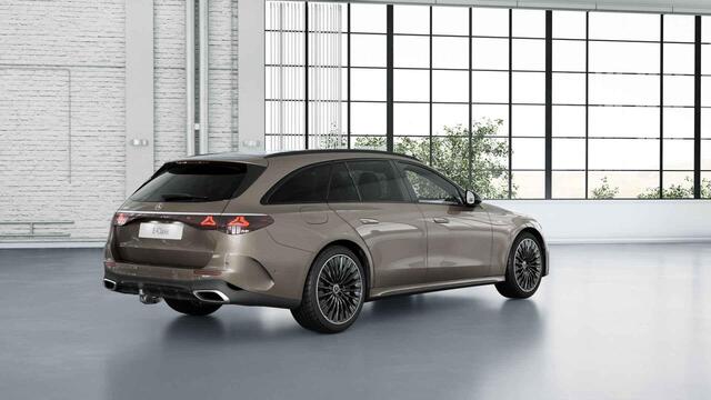 Mercedes-Benz E-estate 300 e AMG Line | Nieuwprijs 104238 euro | Superscreen | Premium plus | Rij assistentie | Massage | Head up display |