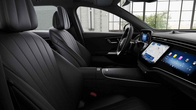 Mercedes-Benz E-estate 300 e AMG Line | Nieuwprijs 104238 euro | Superscreen | Premium plus | Rij assistentie | Massage | Head up display |