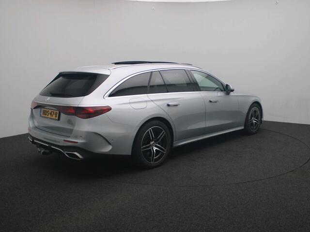 Mercedes-Benz E-estate 300 e AMG Plug-In Hybride AMG Line | Panorama Schuif-Kanteldak | Trekhaak | Memory Voor Stoelen | Burmester® | Alarm | Lederen Bekleding. Inclusief 24 maanden MB Certified garantie voor Europa.
