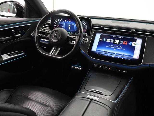 Mercedes-Benz E-estate 300 e AMG Line | Navigatie | Parkeercamera | Stoelverwarming/verkoeling | Keyless Go |