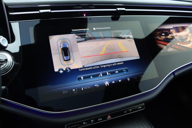 Mercedes-Benz E-estate 300 e AMG Line | Hyperscreen | Distronic+ | Panoramadak | Memory | Stoelventilatie | Burmester | HUD | Digital Light | Trekhaak | Augemented Reality |