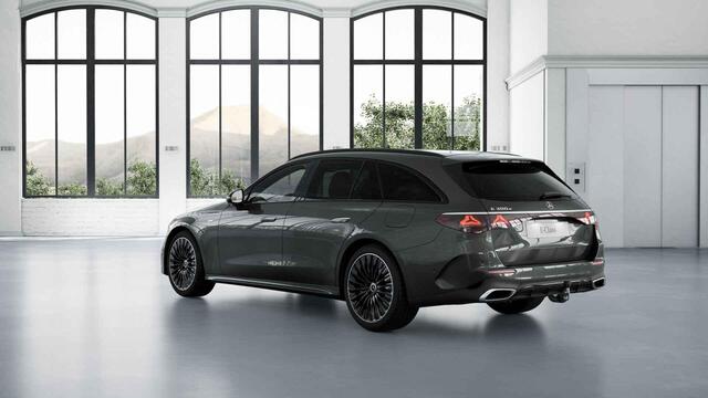 Mercedes-Benz E-estate 300 e AMG Line | Superscreen | Head up display | Panoramadak | Trekhaak | Verlichte grille | Winter pakket |